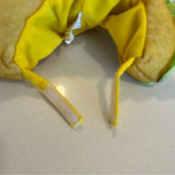 Hyde & Eek Cat Fish Taco Hat - Picture 5 of 10